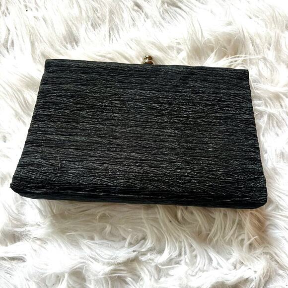 Textured black clutch - Picture 7 of 7